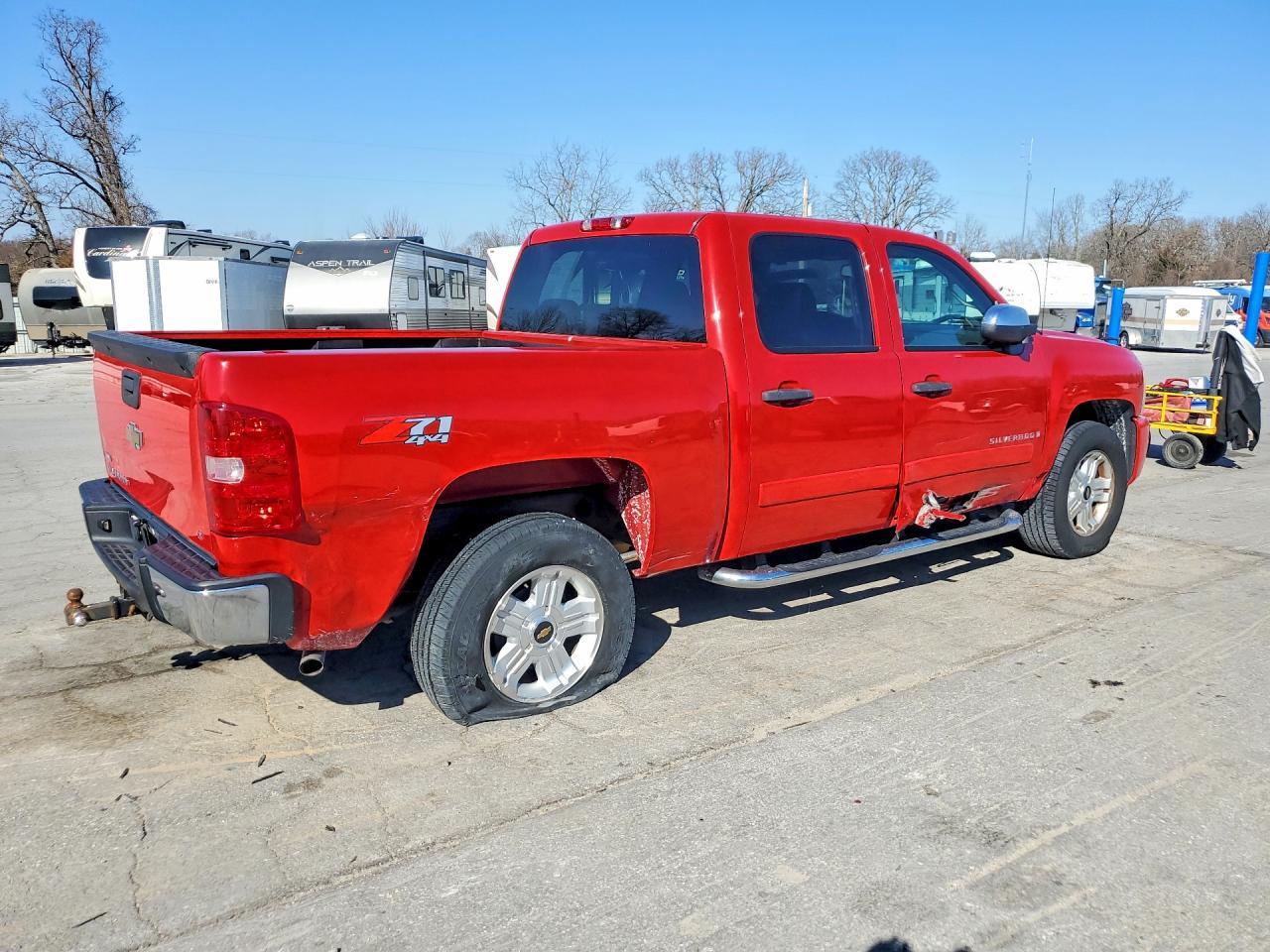 2008 Chevrolet Silverado K1500 - Image 3