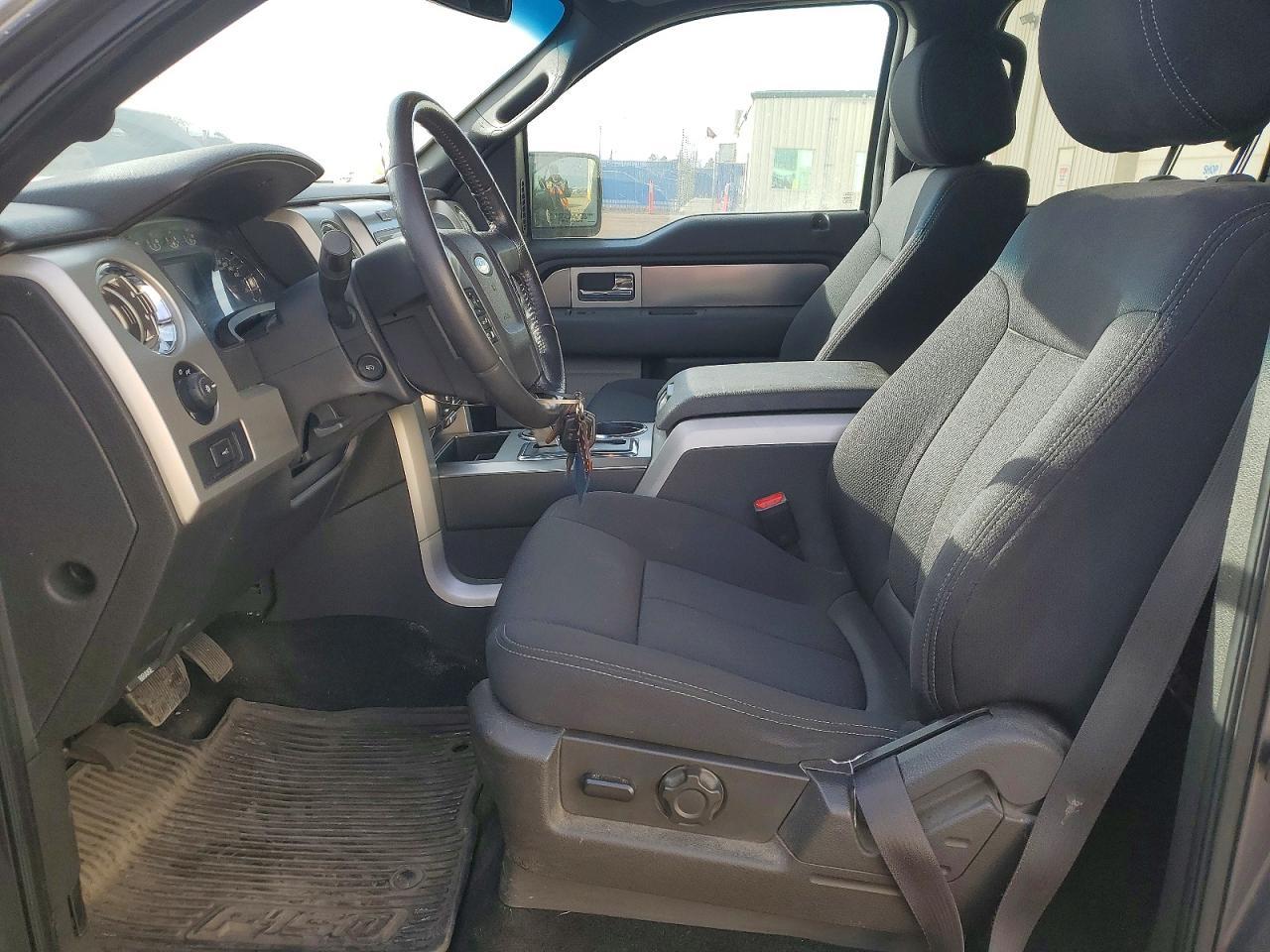 2014 Ford F150 - Фото 7