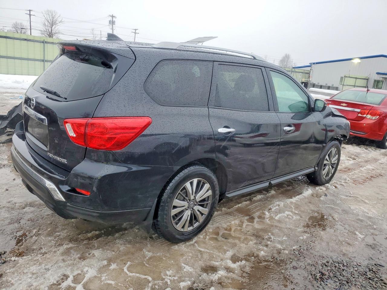 2019 Nissan Pathfinder S - Фото 3