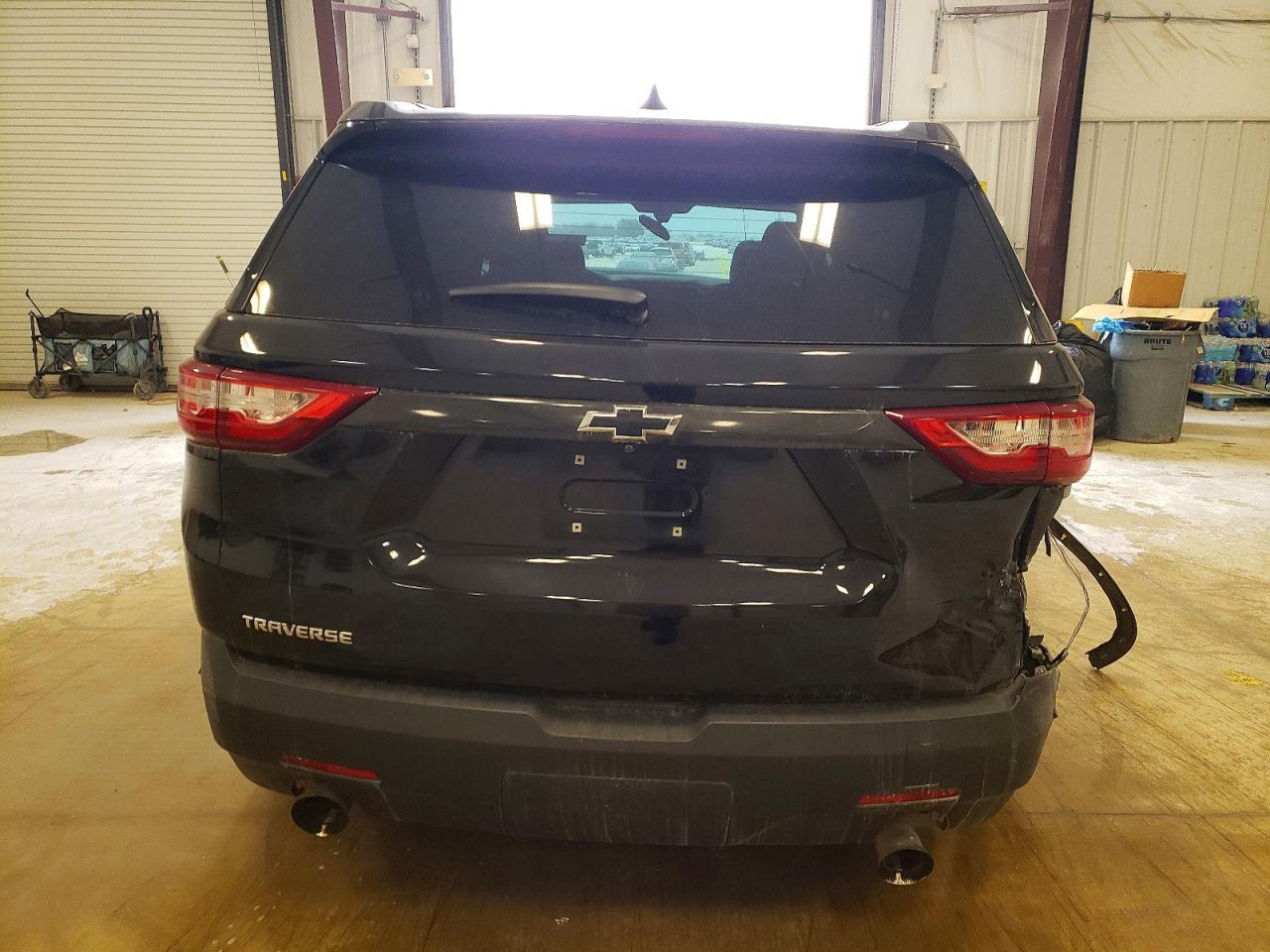 2021 Chevrolet Traverse Ls - Фото 6