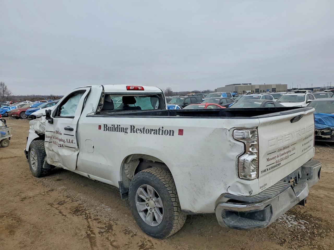 2020 Chevrolet Silverado C1500 - Фото 2