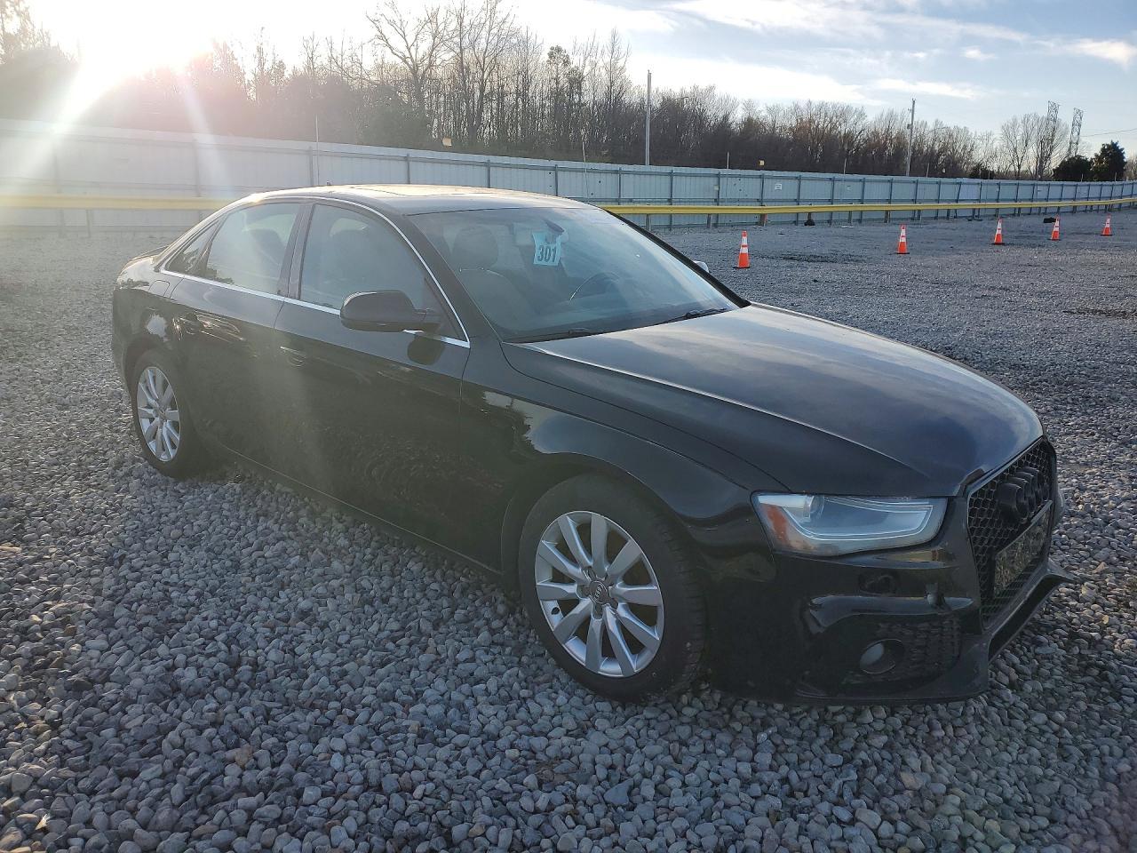 2013 Audi A4 Premium - Image 4