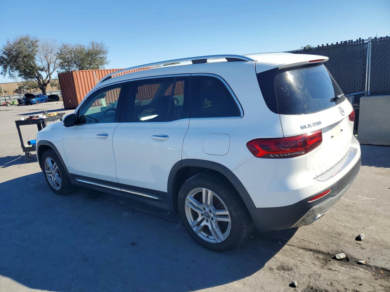 2020 Mercedes-Benz Glb 250 4Matic - Image 2