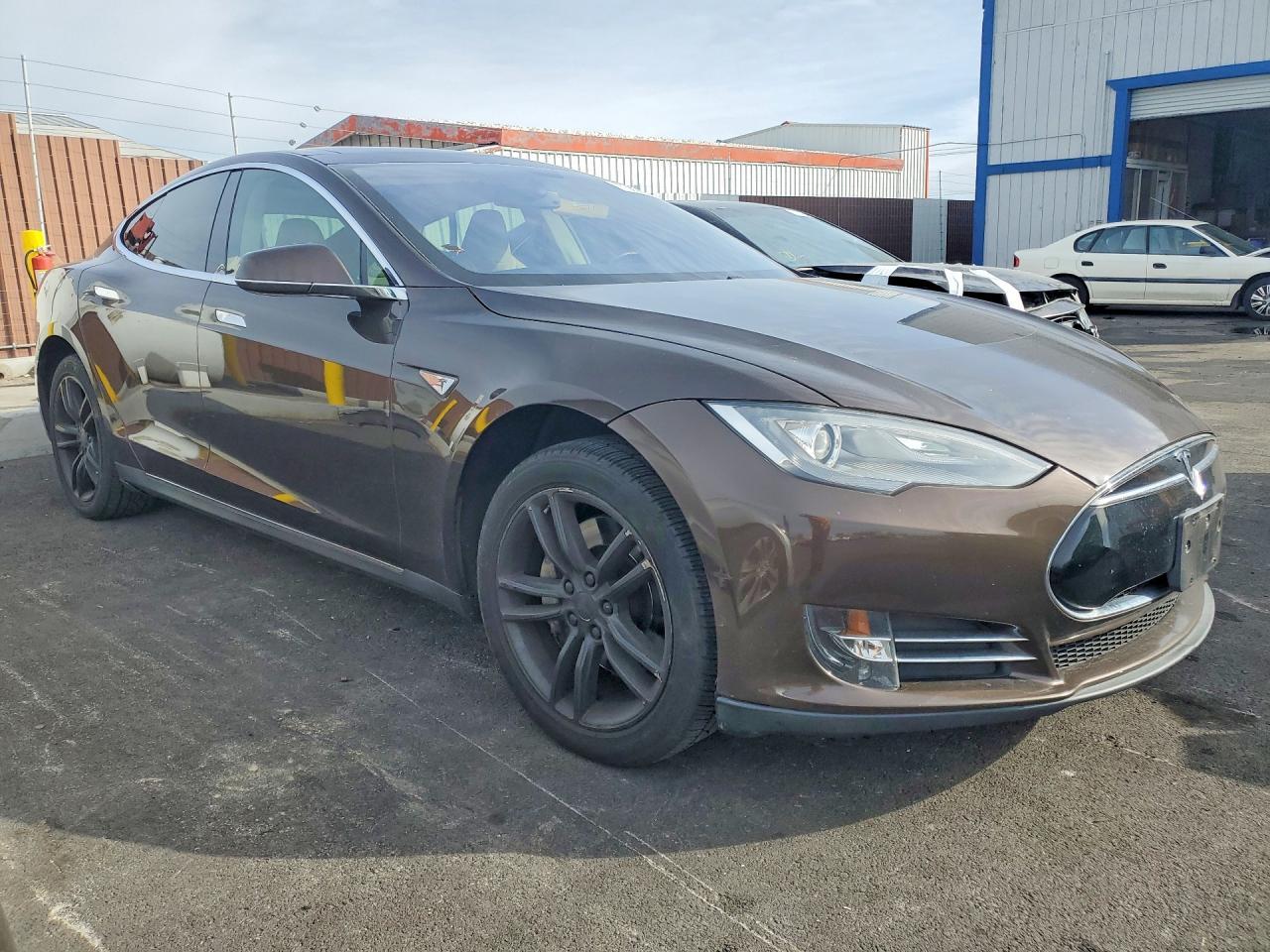 2013 Tesla Model S - Фото 4