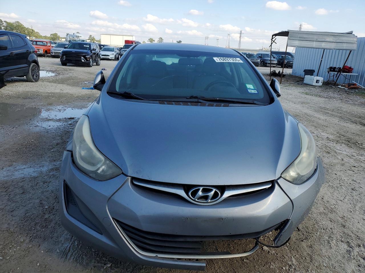 2015 Hyundai Elantra Se - Image 5
