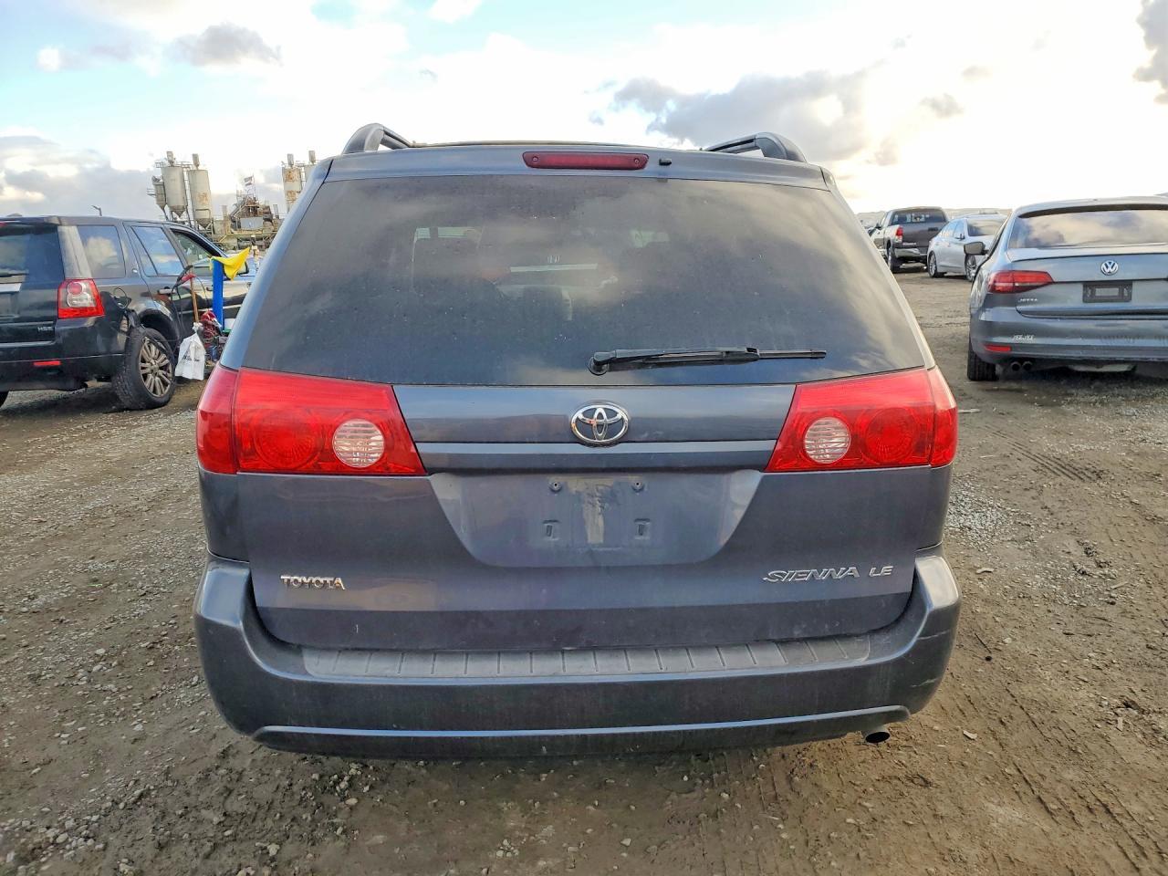 2007 Toyota Sienna Ce - Фото 6