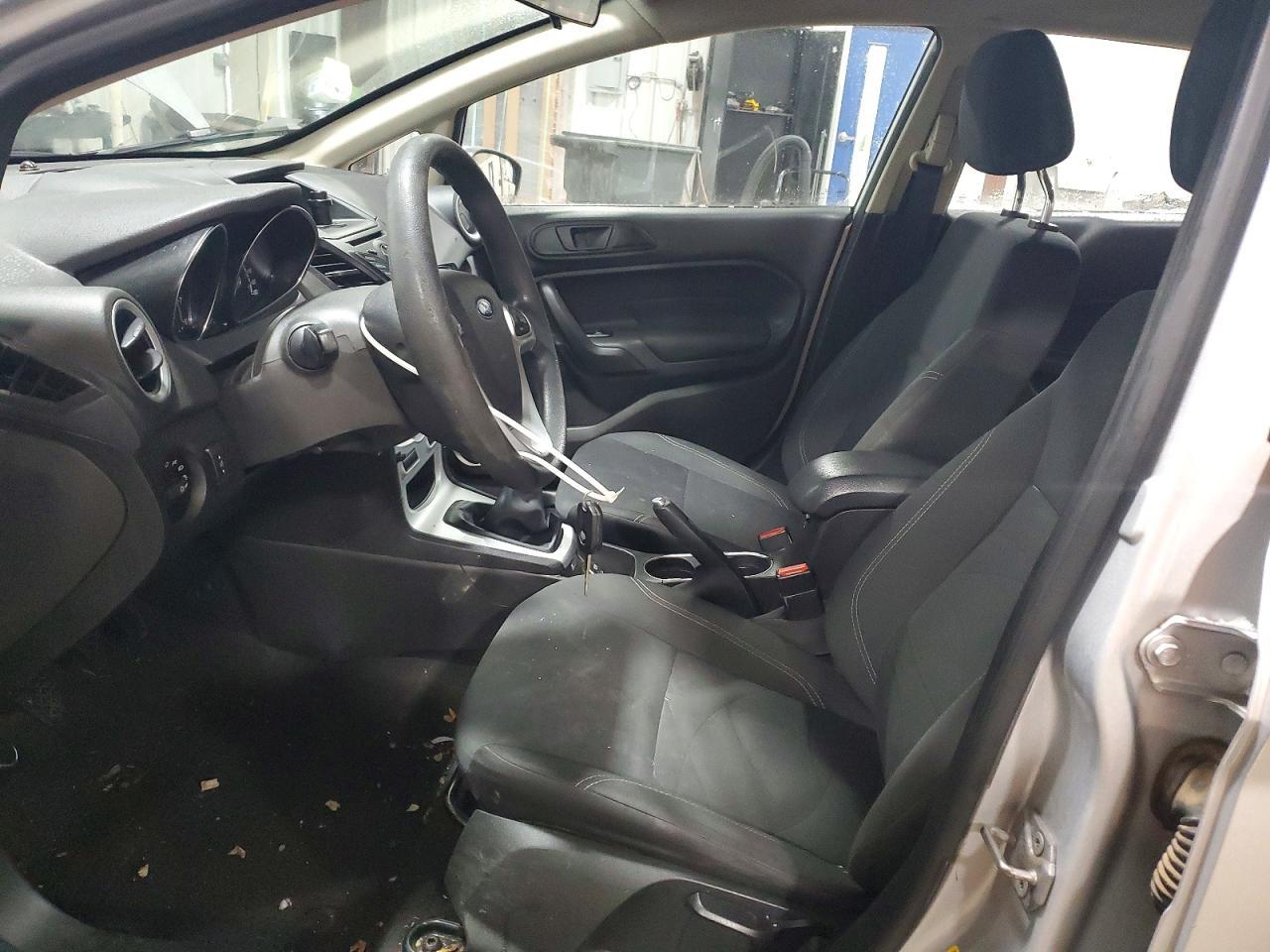 2019 Ford Fiesta Se - Фото 7
