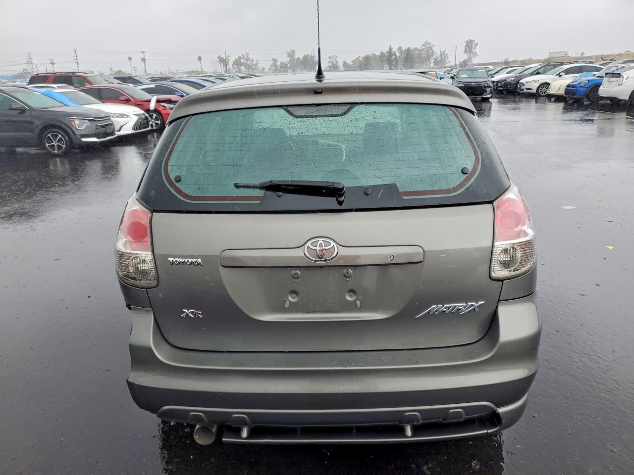 2006 Toyota Corolla Matrix Xr - Image 6