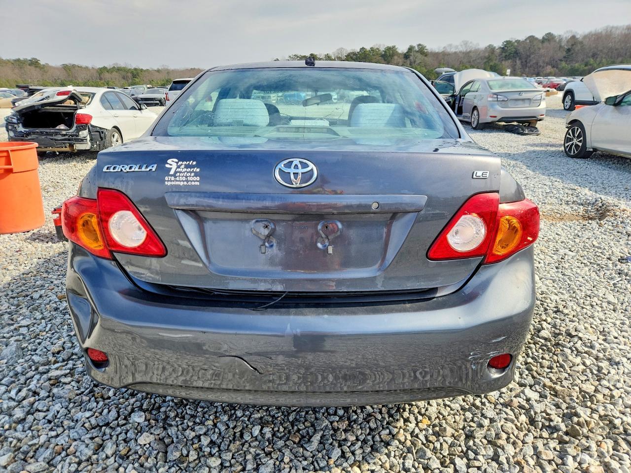 2010 Toyota Corolla Le - Фото 6