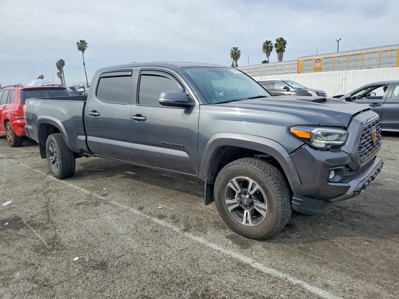 2023 Toyota Tacoma Double Cab - Image 4