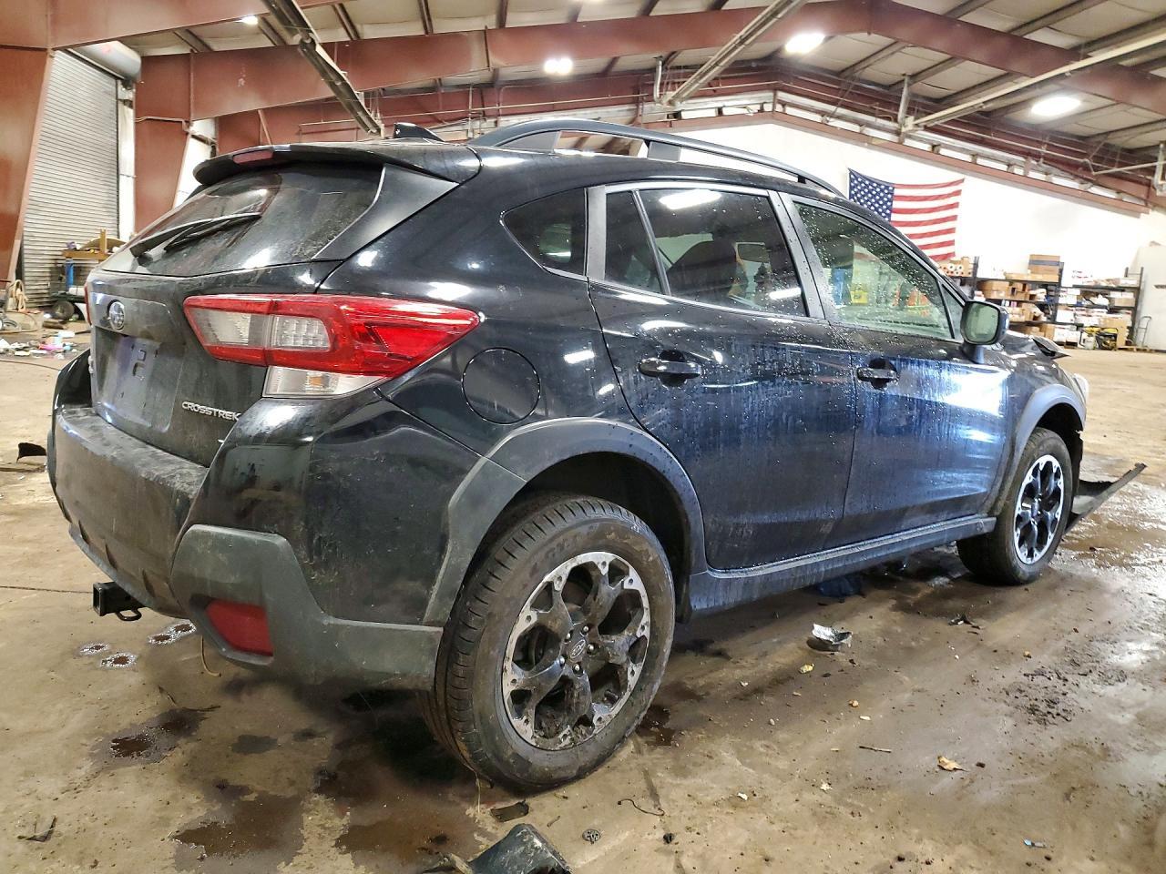 2022 Subaru Crosstrek Premium - Image 3