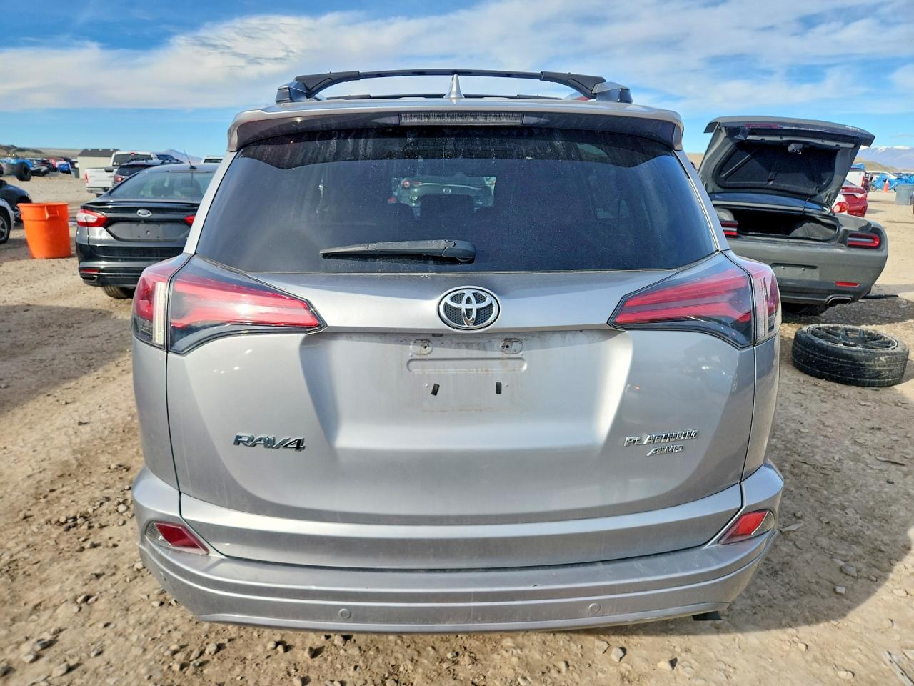 2017 Toyota Rav4 Platinum - Image 6