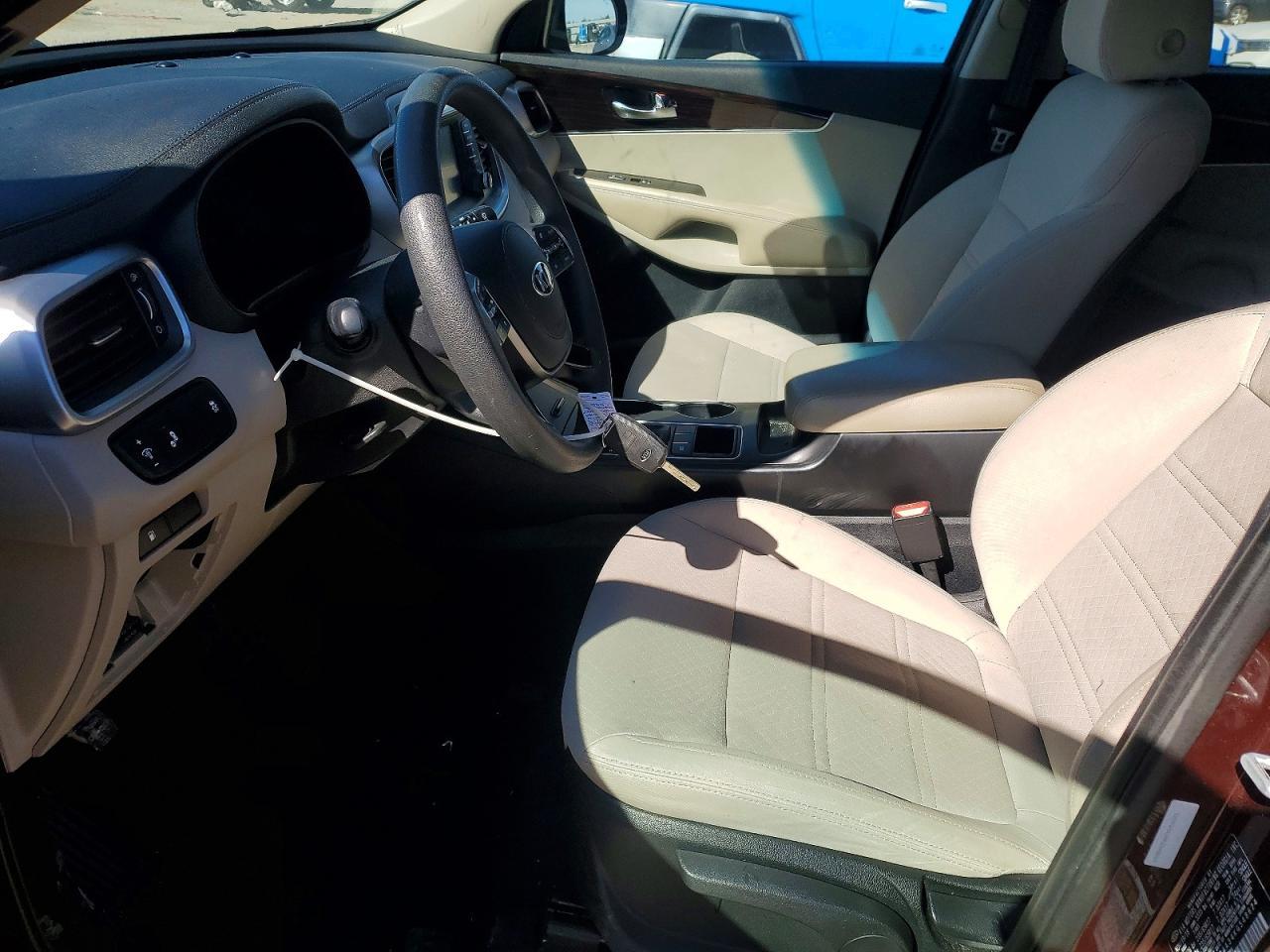 2019 Kia Sorento Lx - Image 7