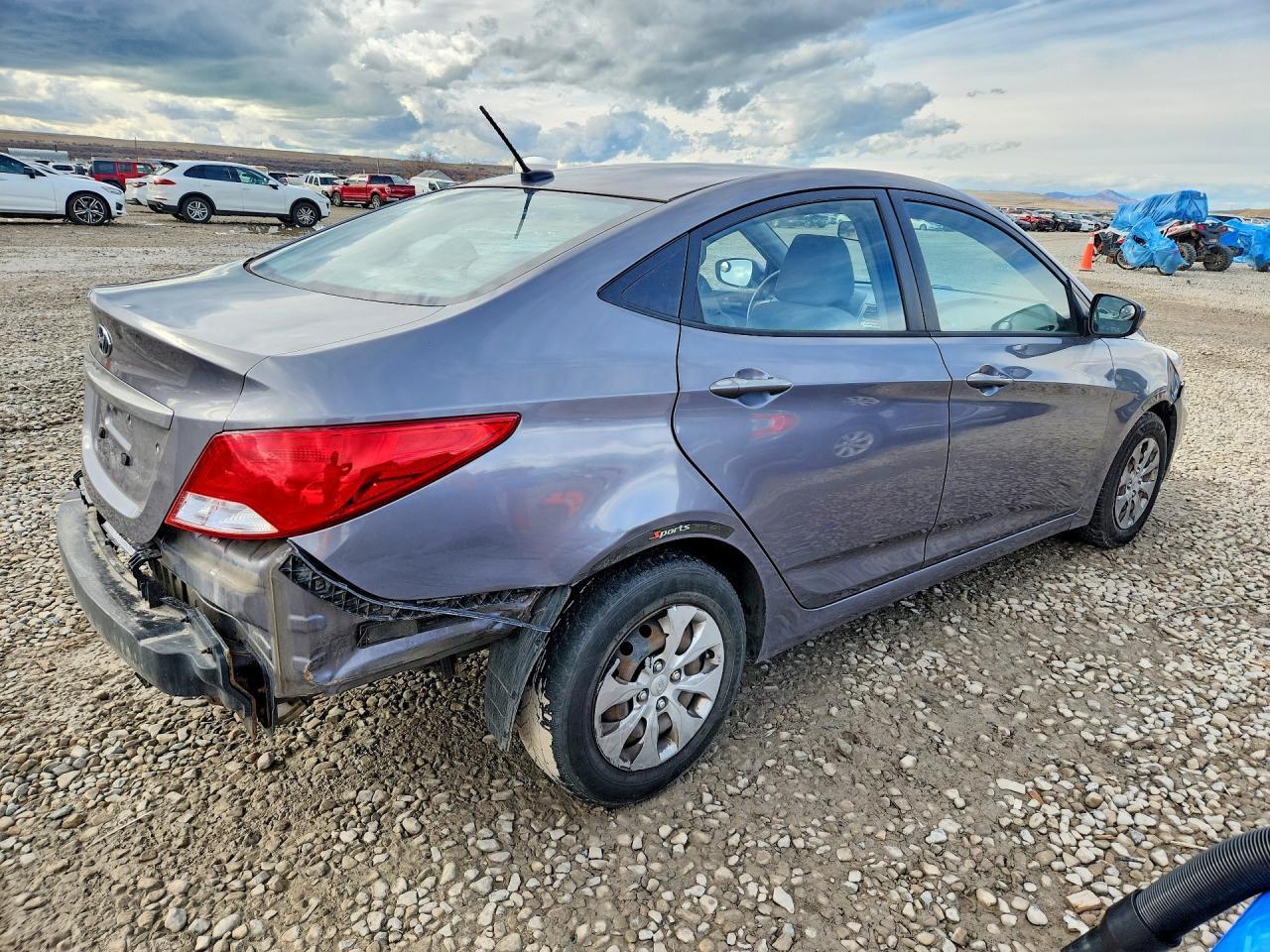 2016 Hyundai Accent Se - Фото 3