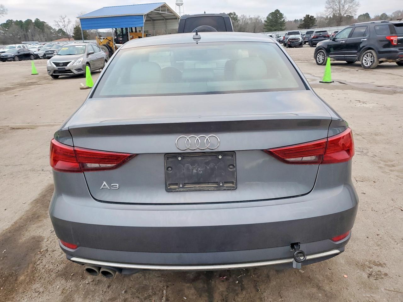 2018 Audi A3 Premium - Фото 6