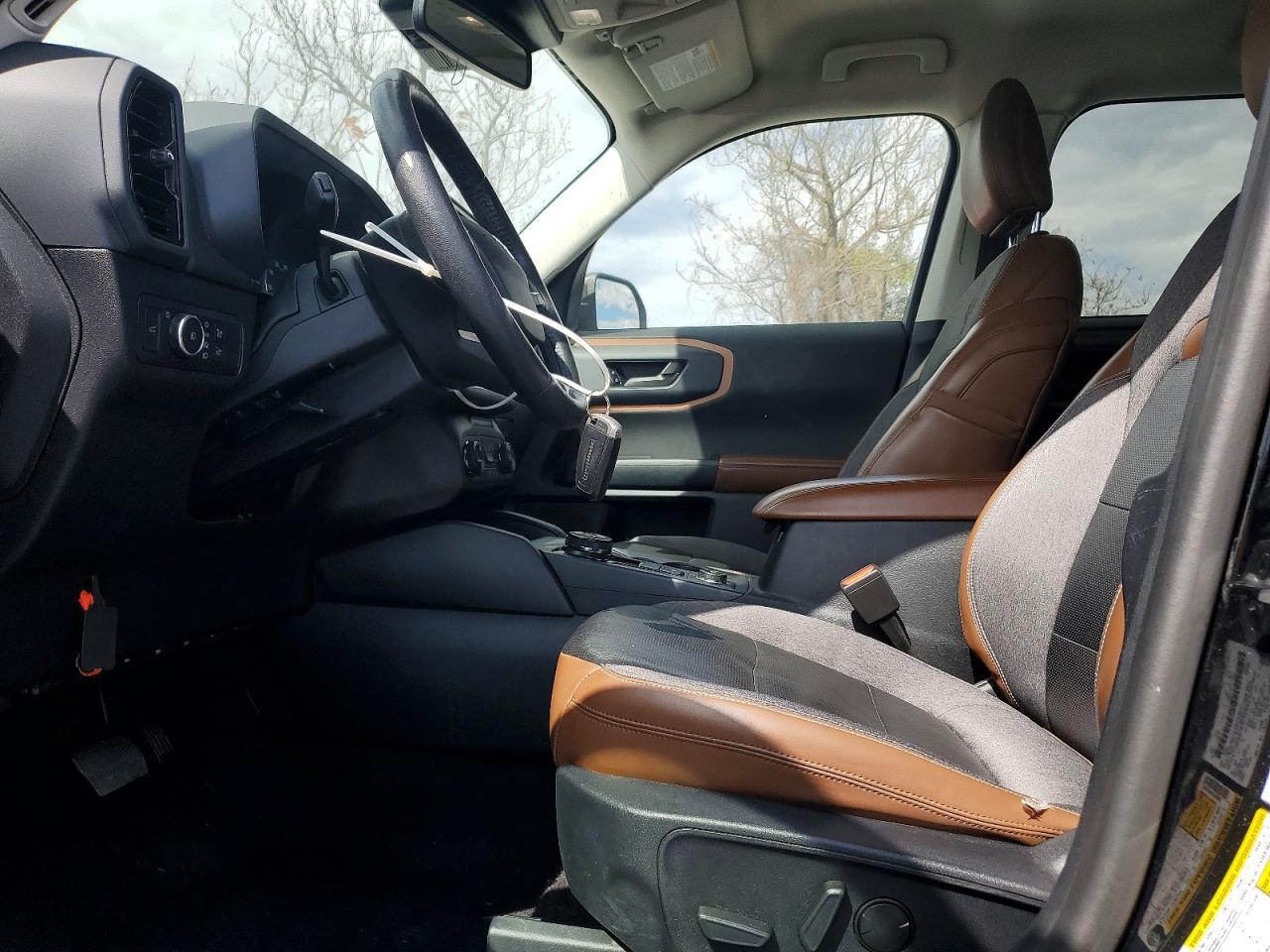 2021 Ford Bronco Sport Outer Banks - Image 7