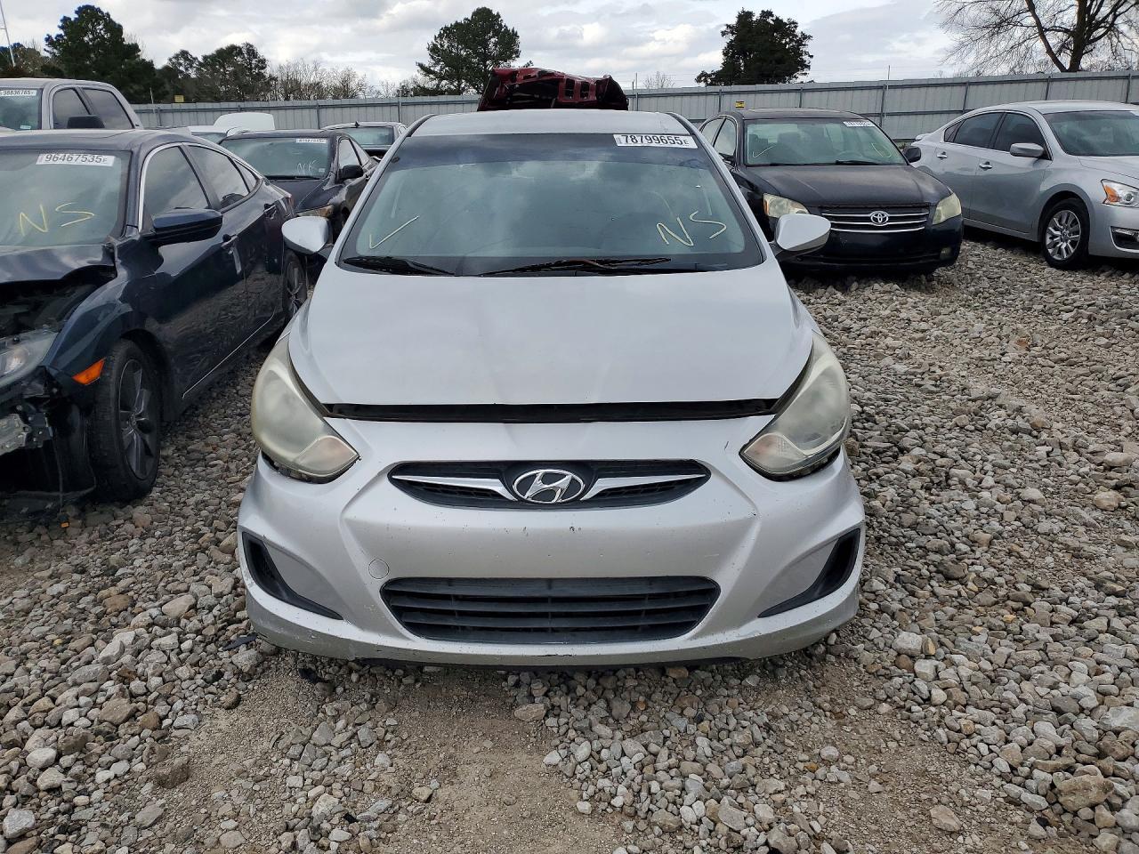 2012 Hyun Accent Gls - Image 5
