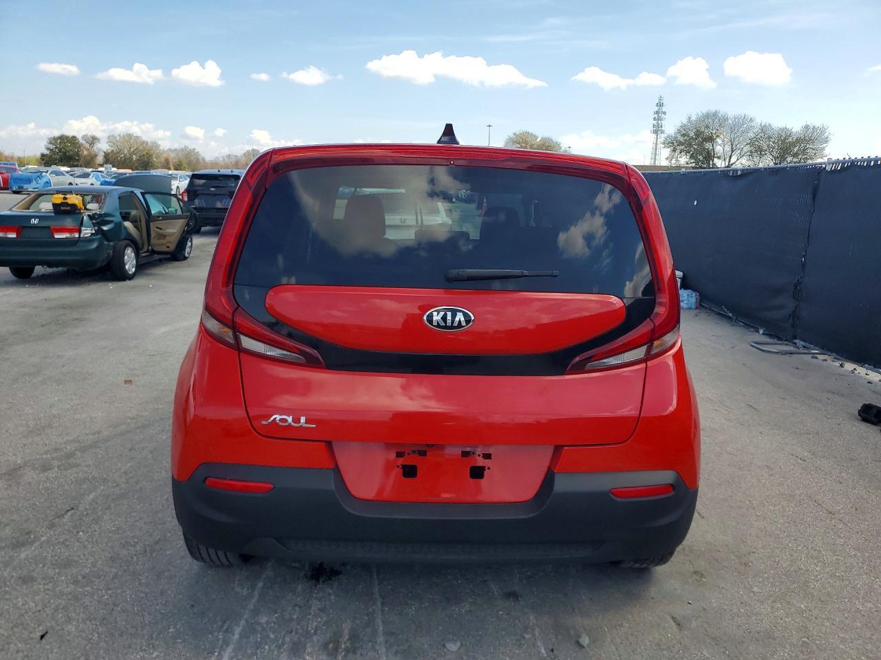 2020 Kia Soul Lx - Image 6