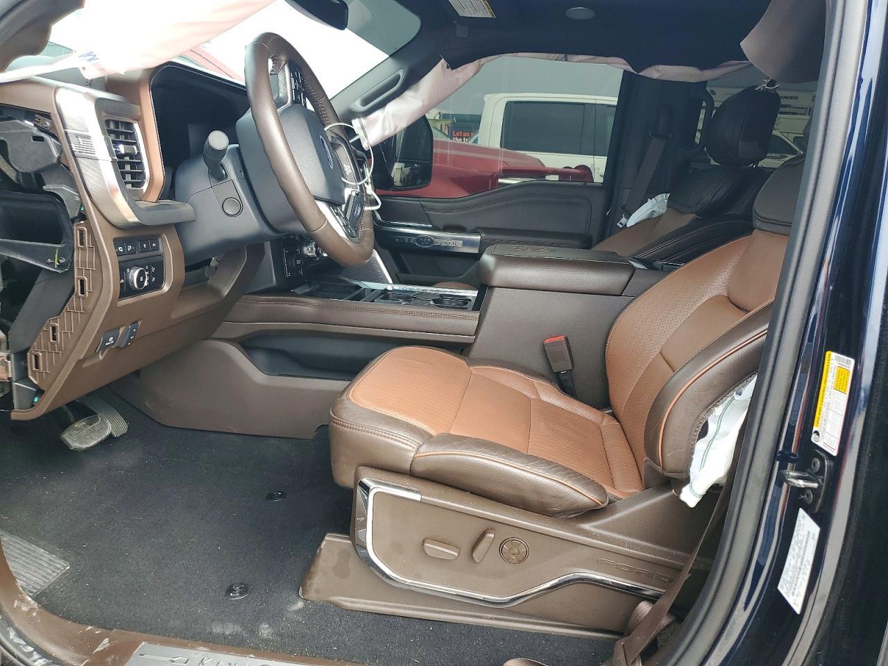 2024 Ford F250 Super Duty - Image 7