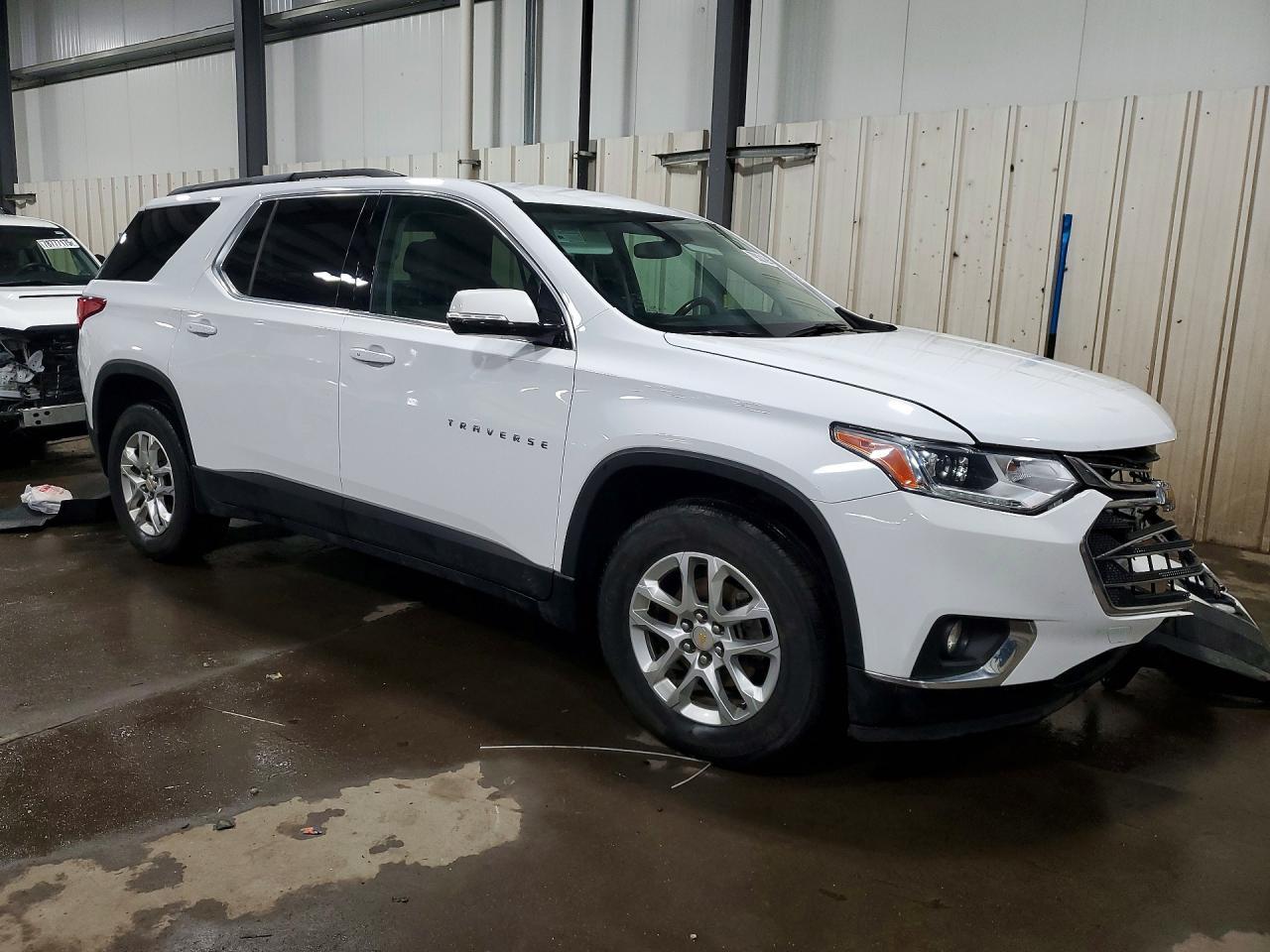 2020 Chevrolet Traverse Lt - Фото 4