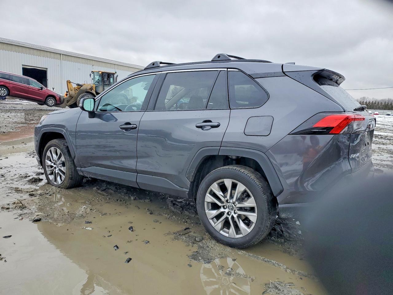 2020 Toyota Rav4 Xle Premium - Фото 2