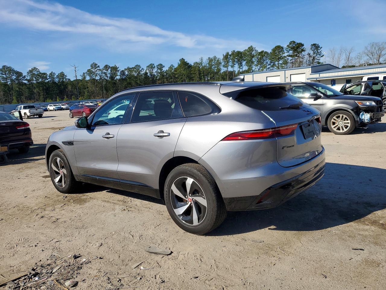 2022 Jaguar F-Pace S - Фото 2