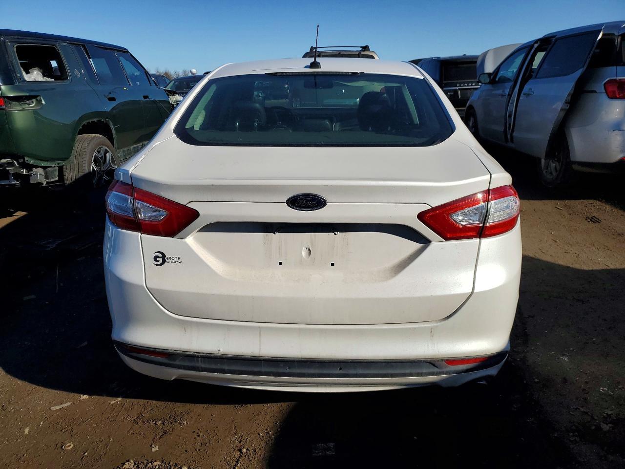 2013 Ford Fusion Se - Фото 6