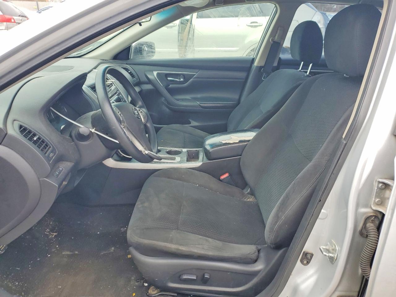 2015 Nissan Altima 2.5 S - Фото 7