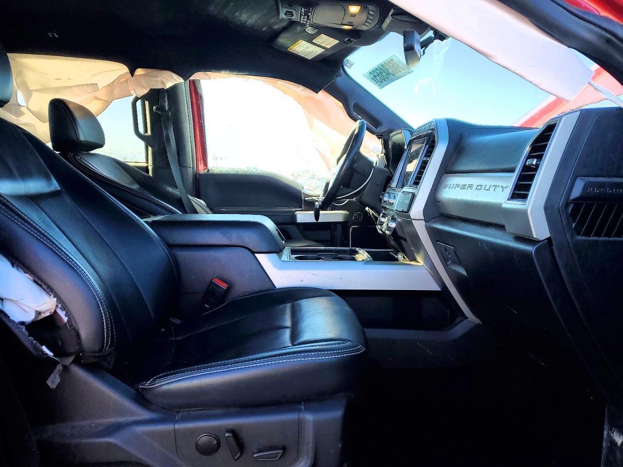 2022 Ford F350 Super Duty - Фото 7