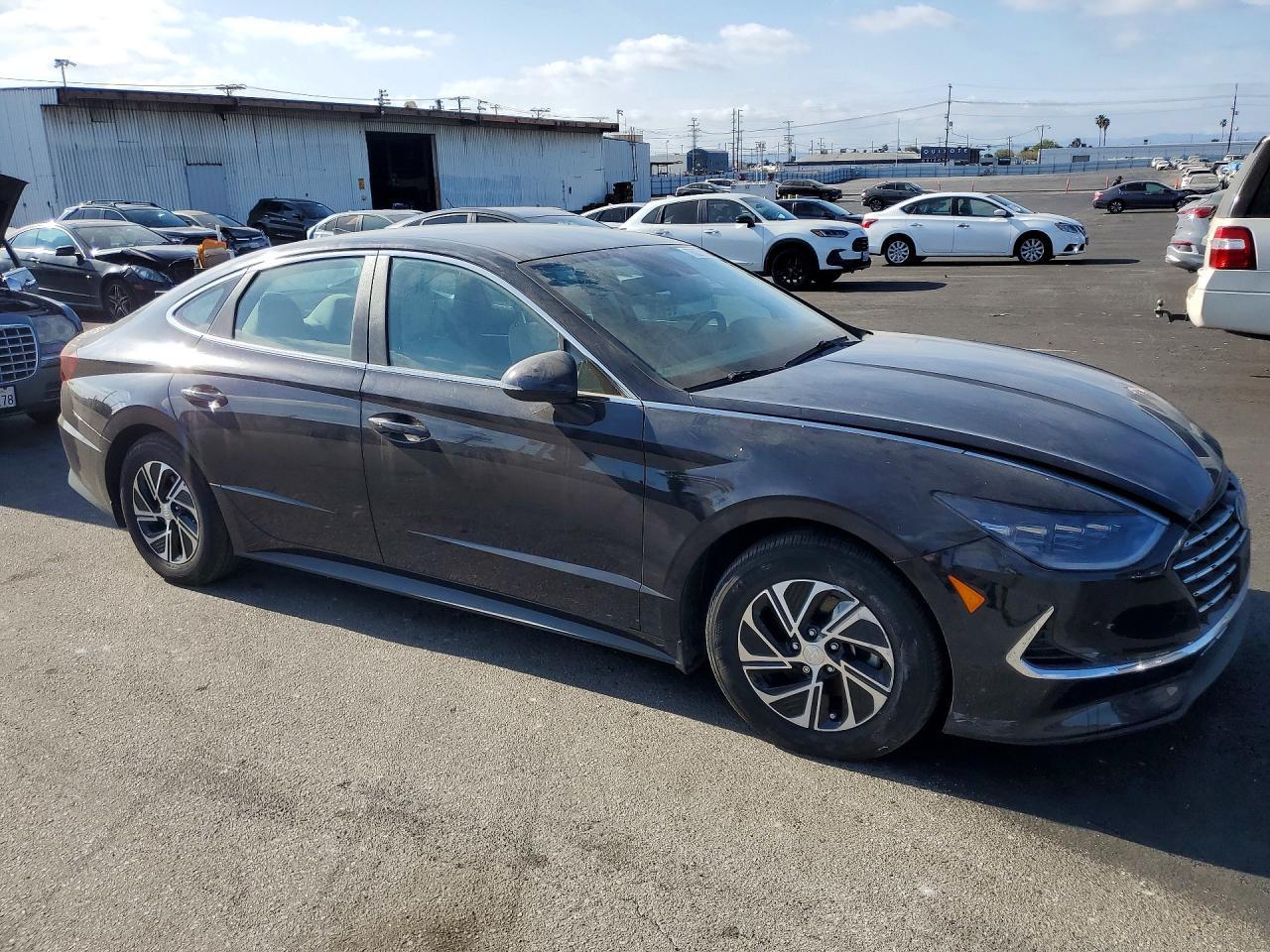 2023 Hyundai Sonata Hybrid - Фото 4