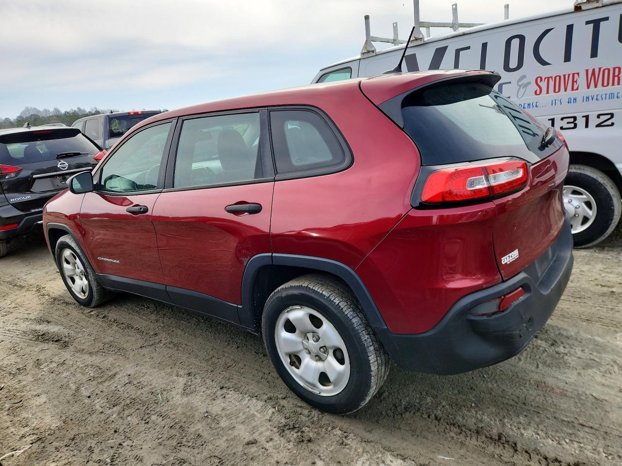 2014 Jeep Cherokee Sport - Фото 2