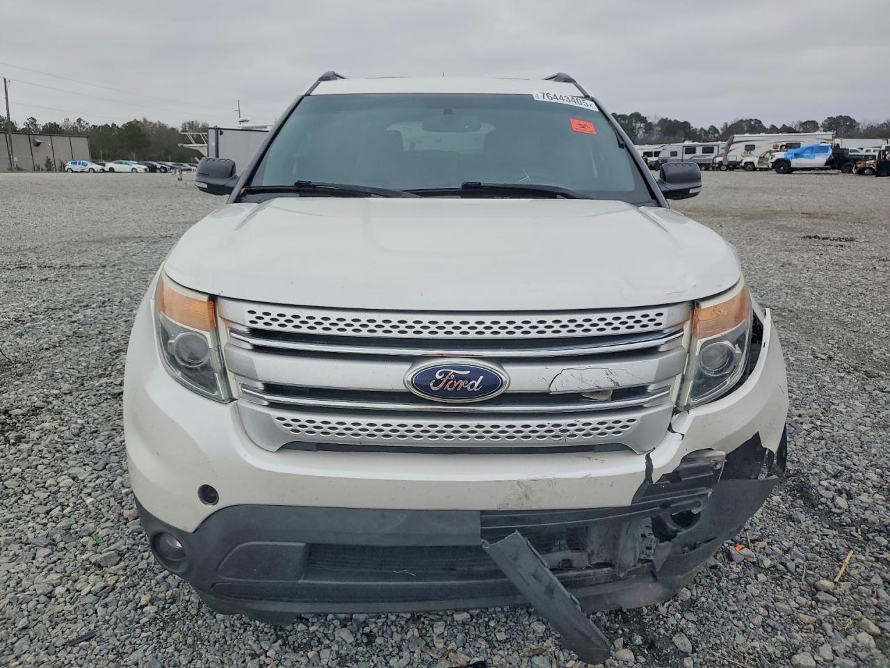 2014 Ford Explorer Xlt - Фото 5