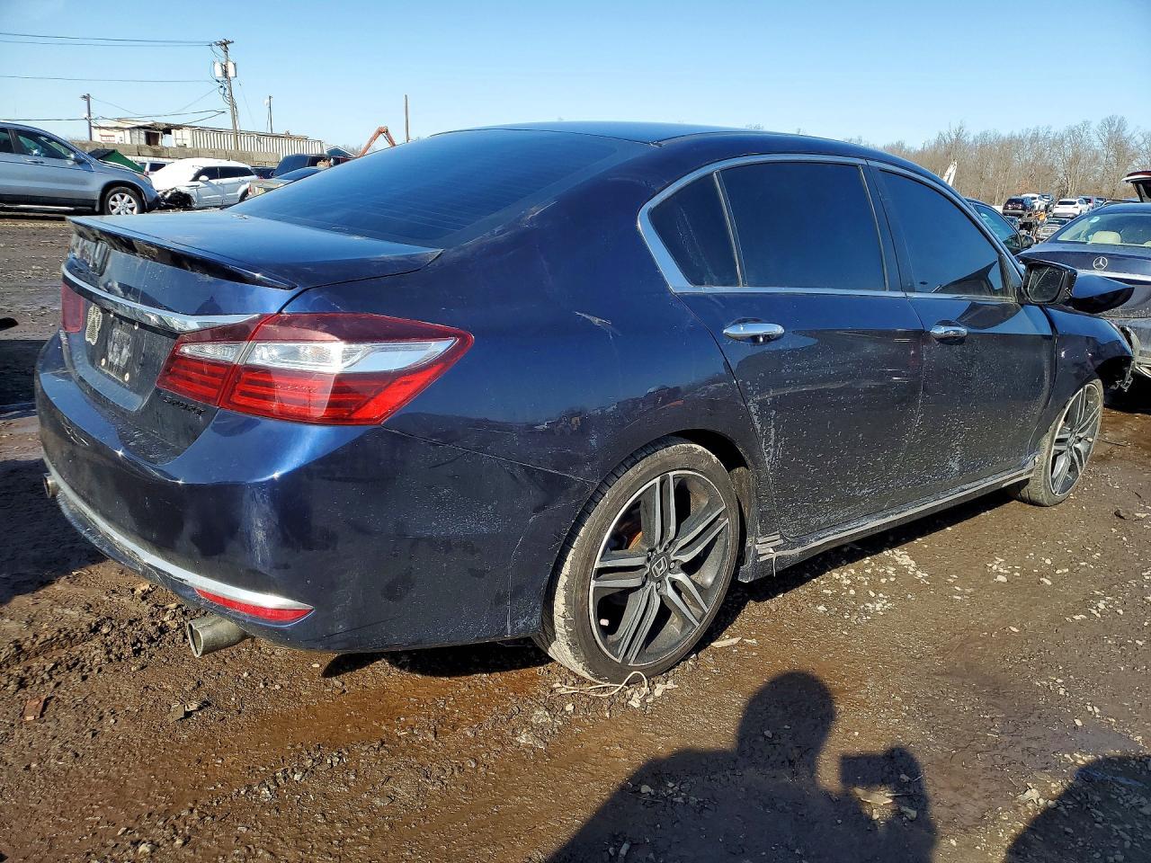 2017 Honda Accord Sport - Фото 3