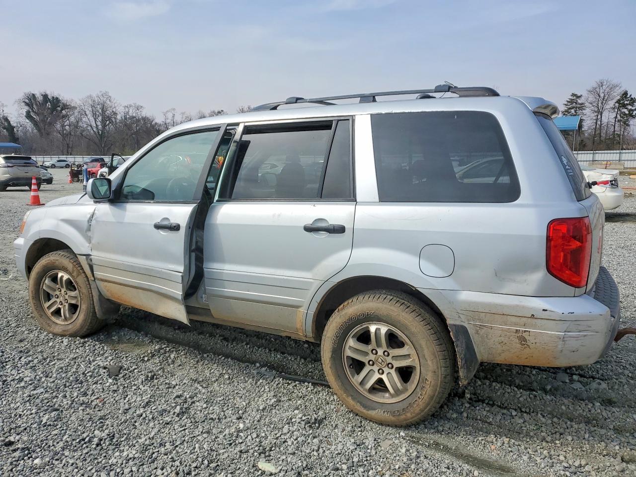 2003 Honda Pilot - Image 2