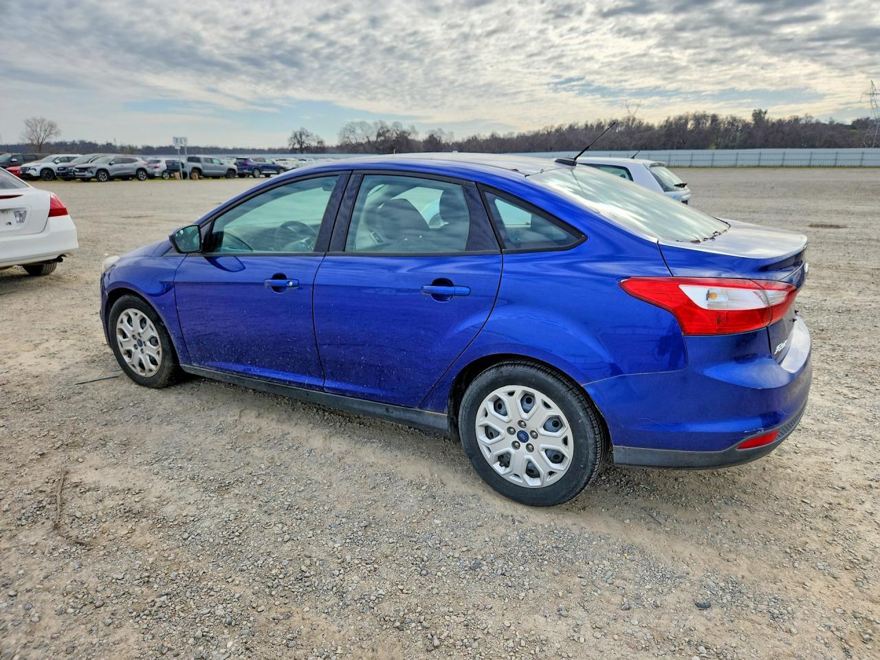 2012 Ford Focus Se - Фото 2