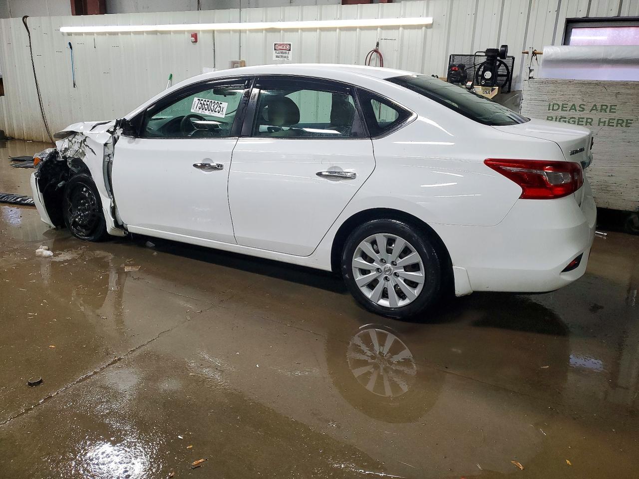 2016 Nissan Sentra S - Image 2