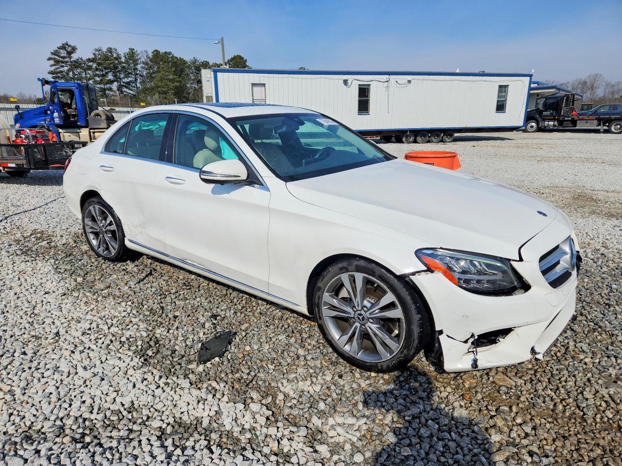 2021 Mercedes-Benz C 300 - Image 4