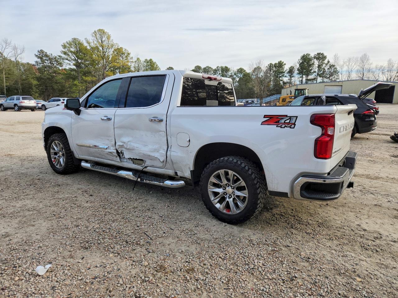 2021 Chevrolet Silverado K1500 Ltz - Фото 2