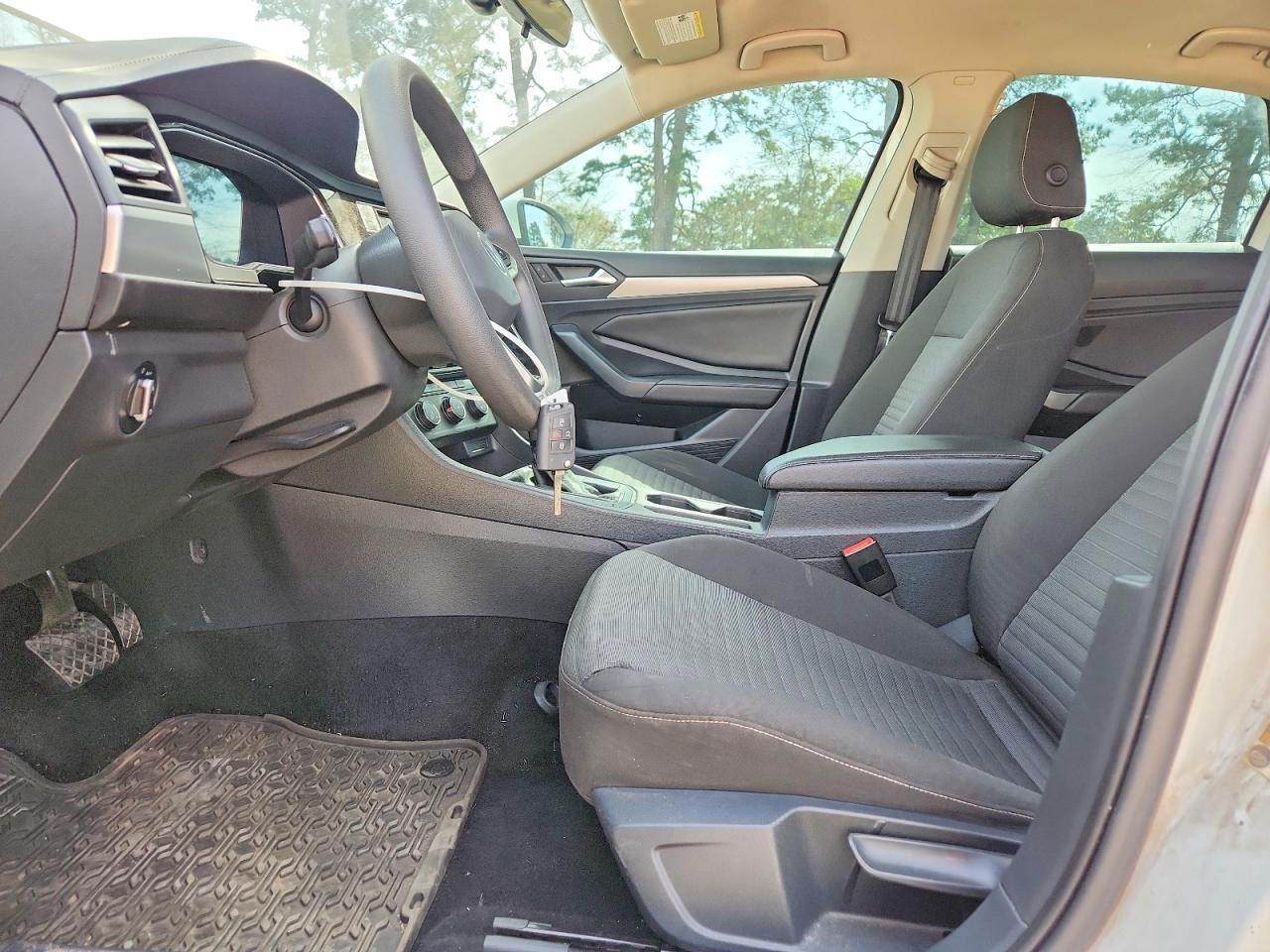 2023 Volkswagen Jetta S - Фото 7