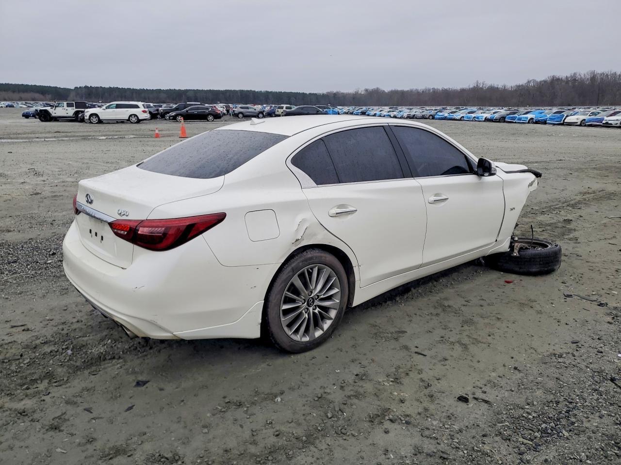 2020 Infiniti Q50 Pure - Фото 3
