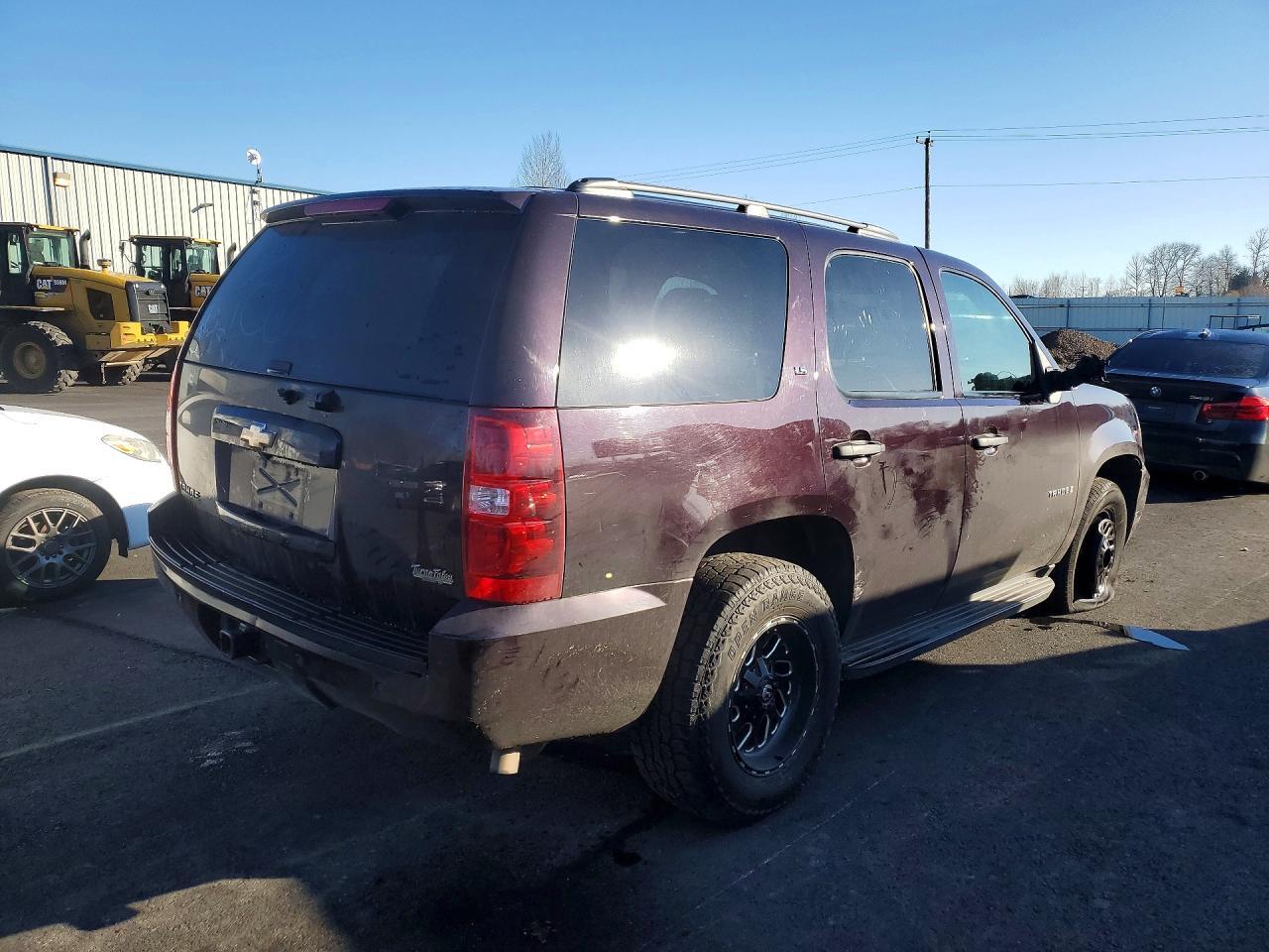2009 Chevrolet Tahoe C1500 Ls - Фото 3