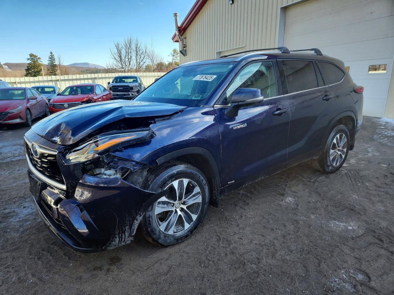 2021 Toyota Highlander Hybrid Xle