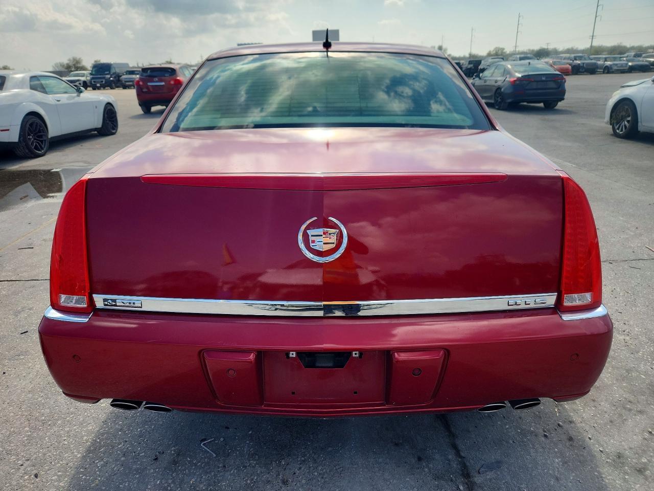 2008 Cadillac Dts - Image 6