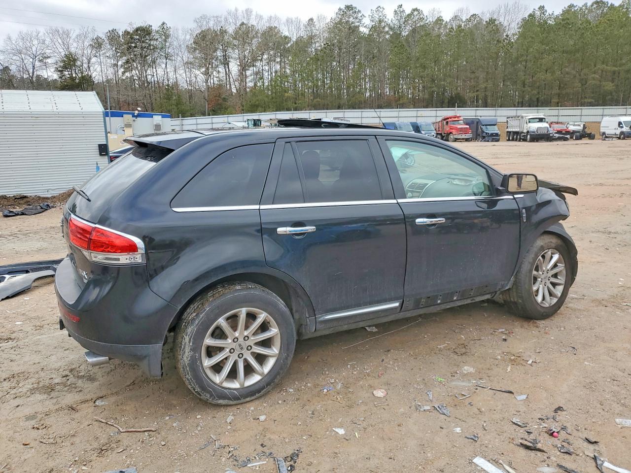2011 Lincoln Mkx - Image 3