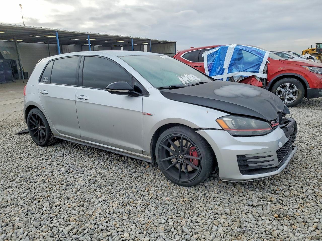 2017 Volkswagen Gti Se - Фото 4