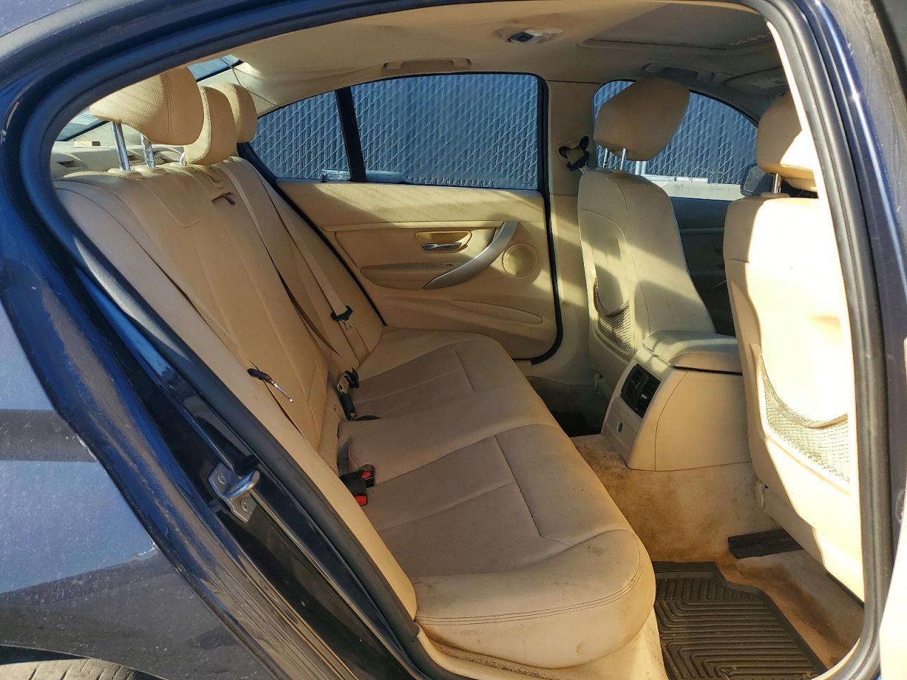 2013 BMW 328 I - Фото 6