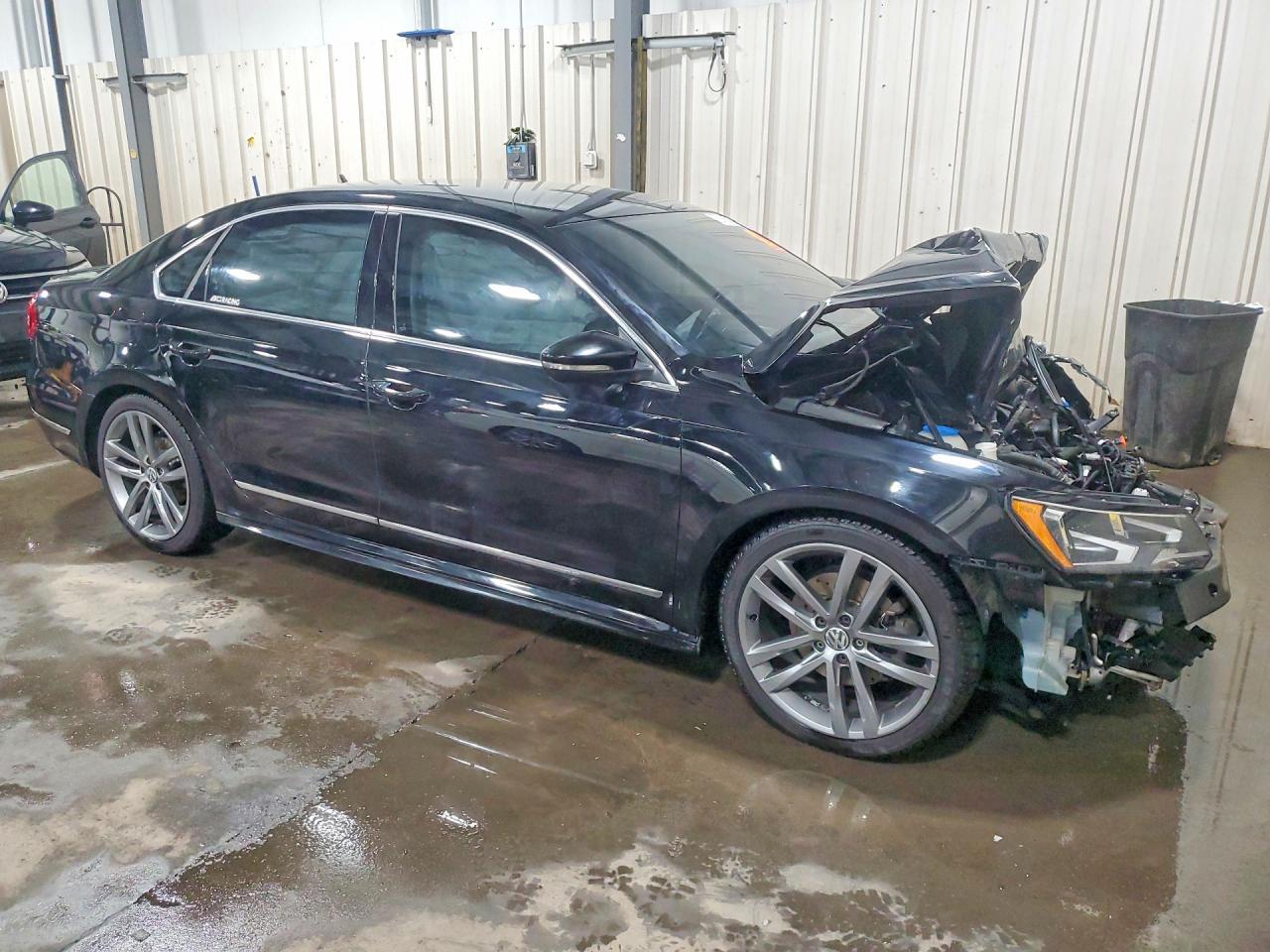 2016 Volkswagen Passat S - Фото 4