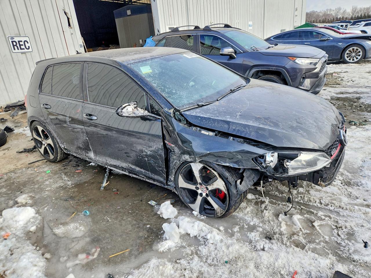 2017 Volkswagen Gti S - Image 4