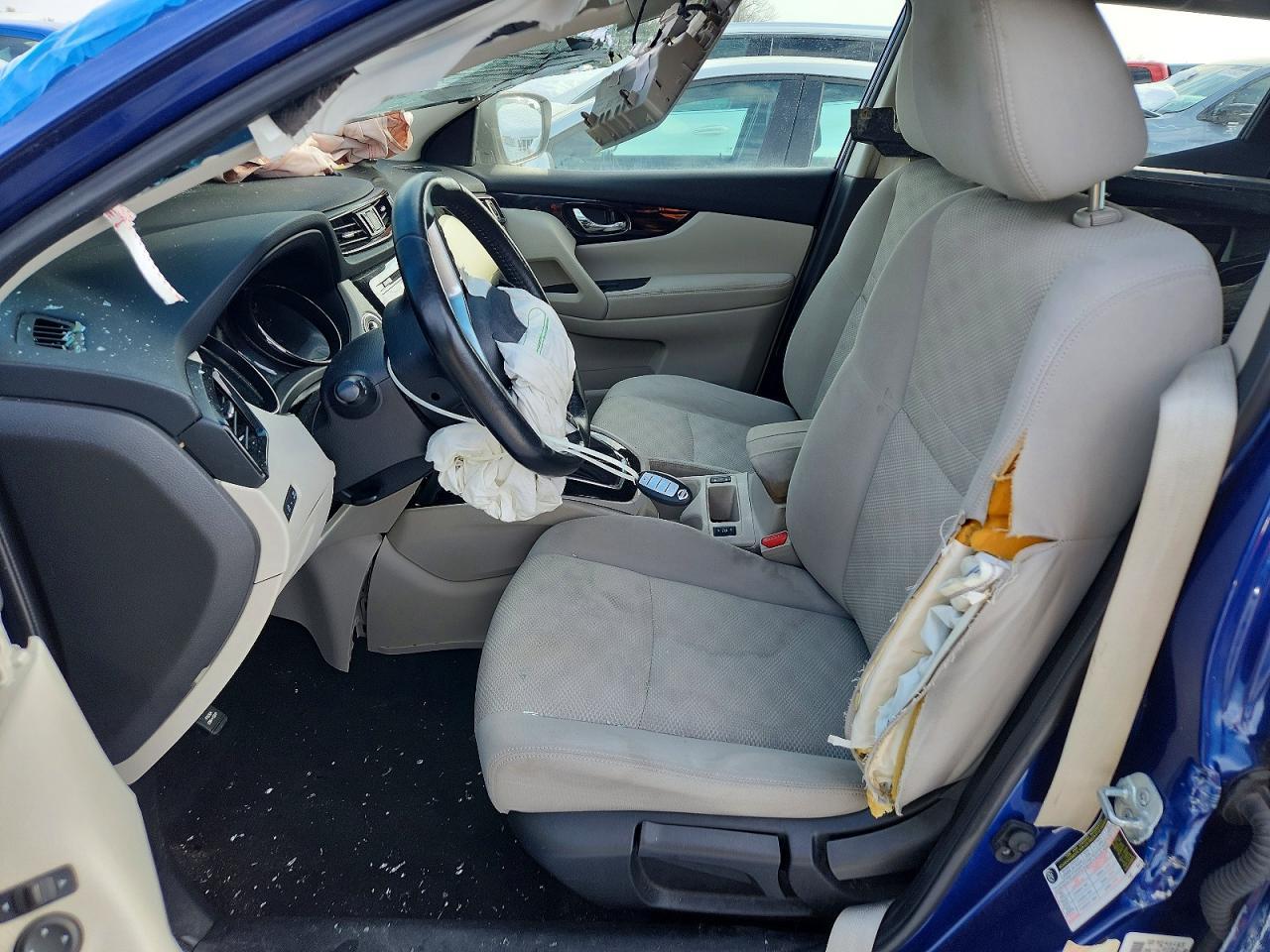 2017 Nissan Rogue Sport S - Image 7