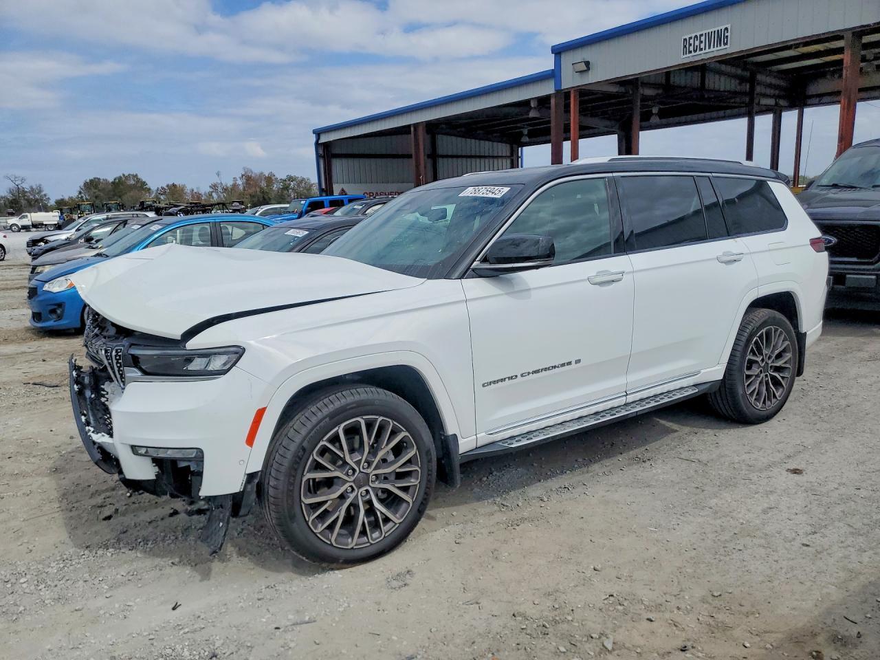 2022 Jeep Grand Cherokee L Summit